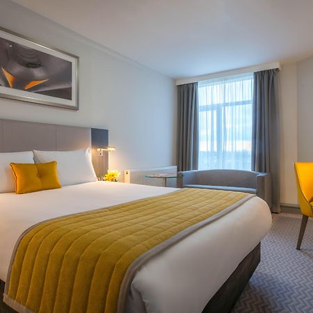 Maldron Hotel Dublin Airport Cloghran Exteriör bild