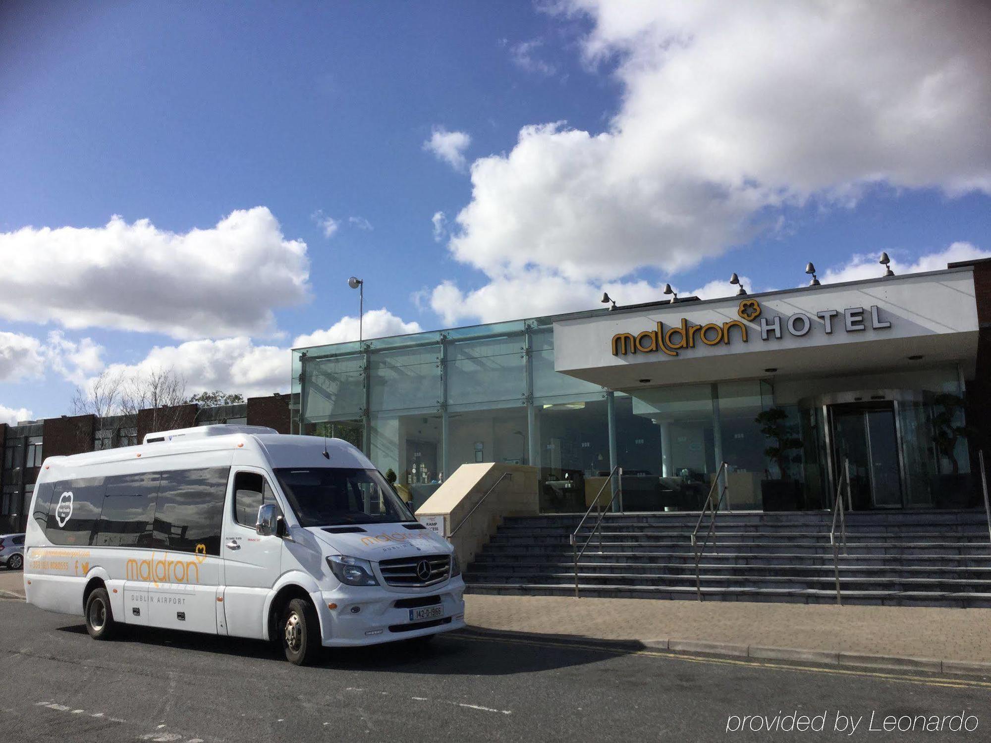 Maldron Hotel Dublin Airport Cloghran Exteriör bild