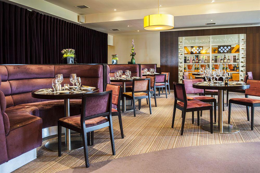 Maldron Hotel Dublin Airport Cloghran Exteriör bild